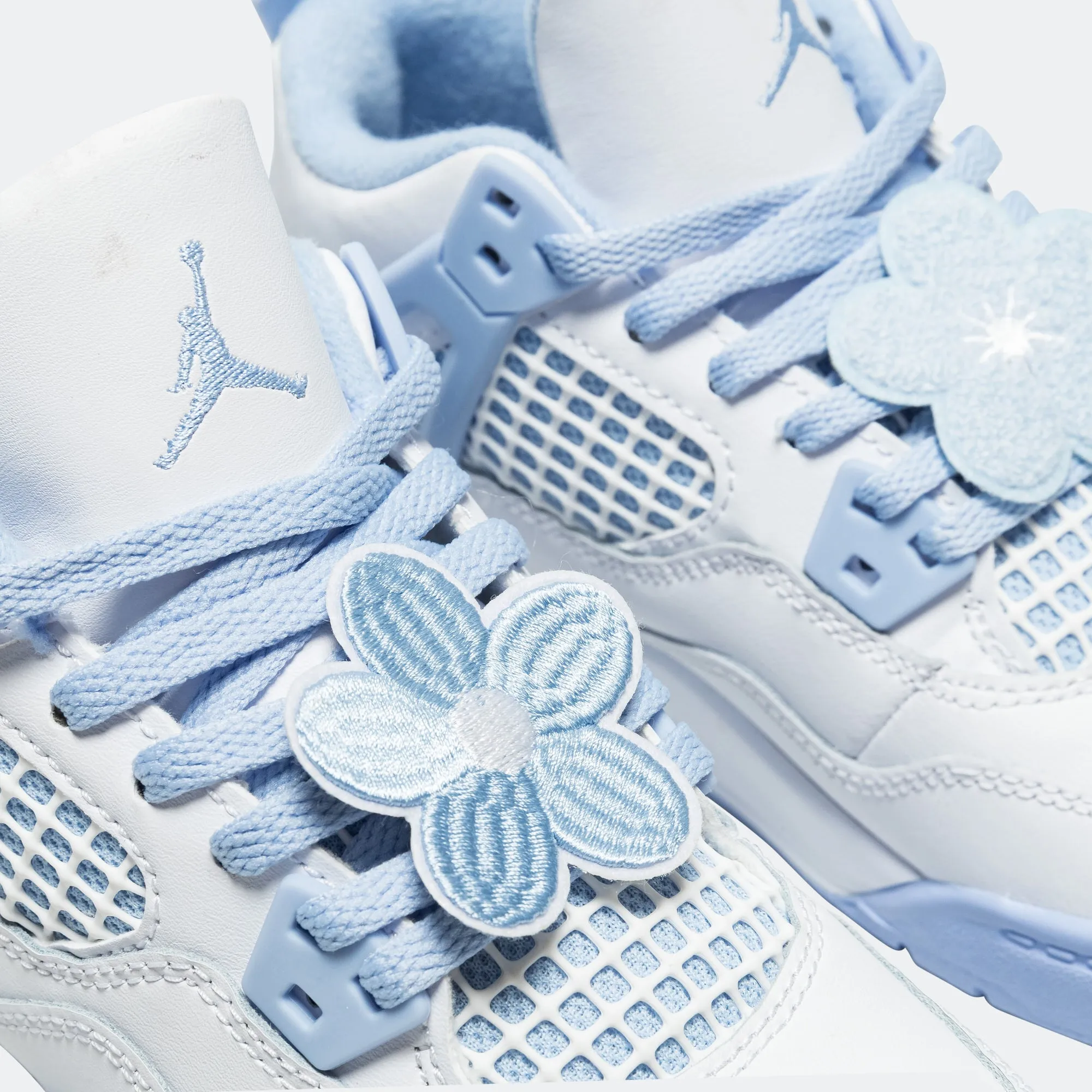 Air Jordan 4 Retro (PS) - White/Aluminum-Blue Tint-Oil Green Jordan Clothing
