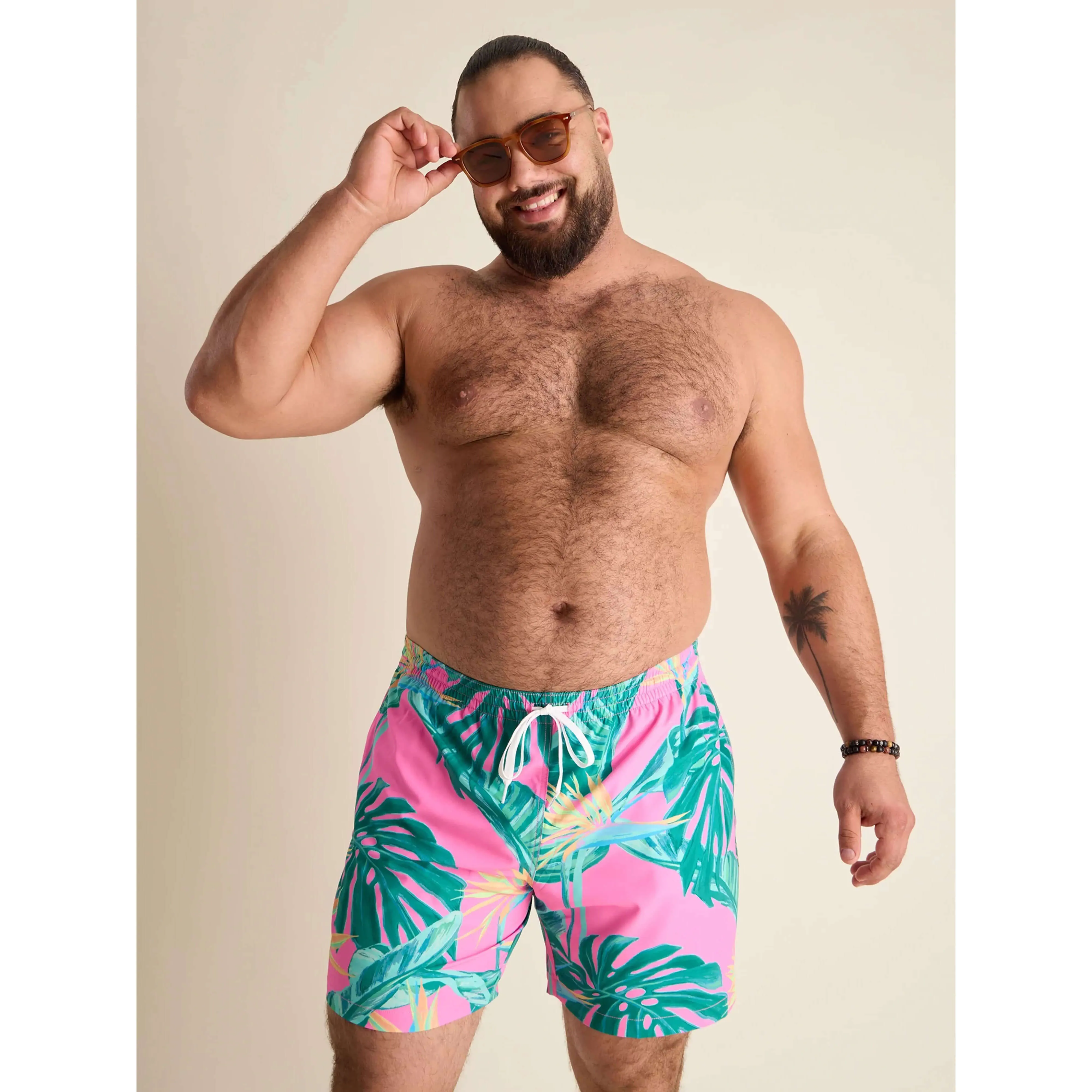 Chubbies 5.5-Inch The Birds of Paradise Swim Trunks - Bright Pink Chubbies Clothing