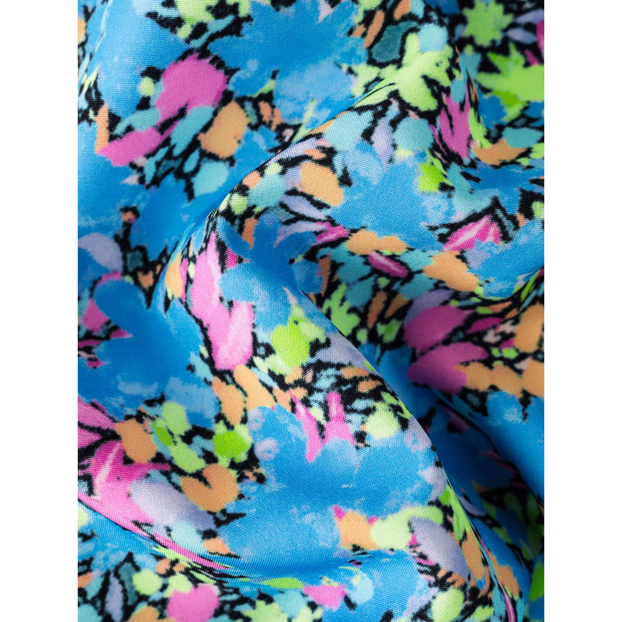 Chubbies 5.5-Inch The Isle x Chubbies Floral Swim Trunks - Bright Blue Chubbies Clothing