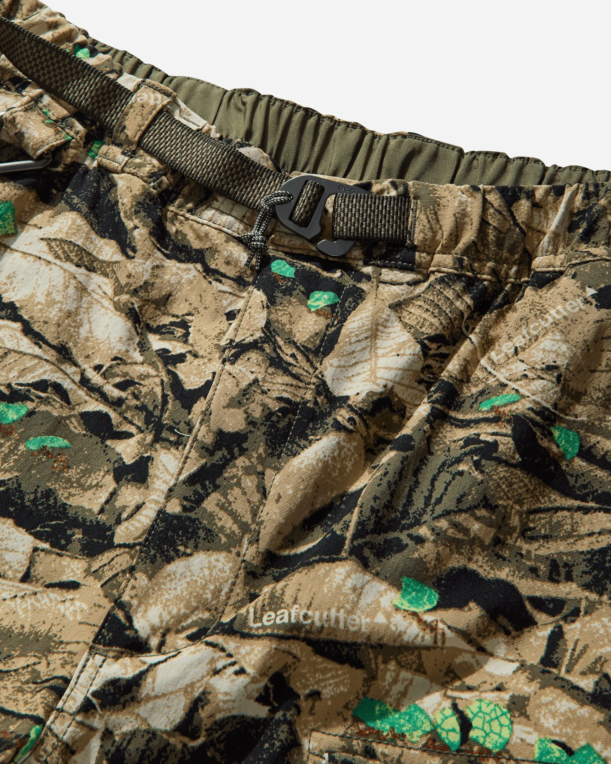 Men's ACG "Smith Summit" Water-Repellent UV Cargo Pants Beige