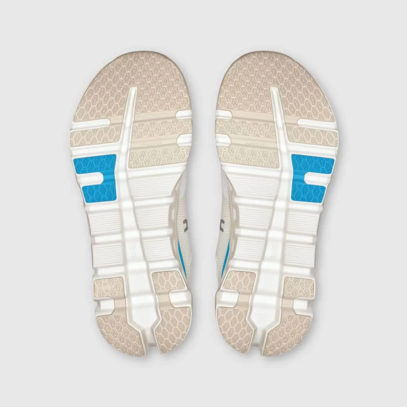 Mens Chubbies On Women's Cloudrunner 2 Shoes - White / Horizon