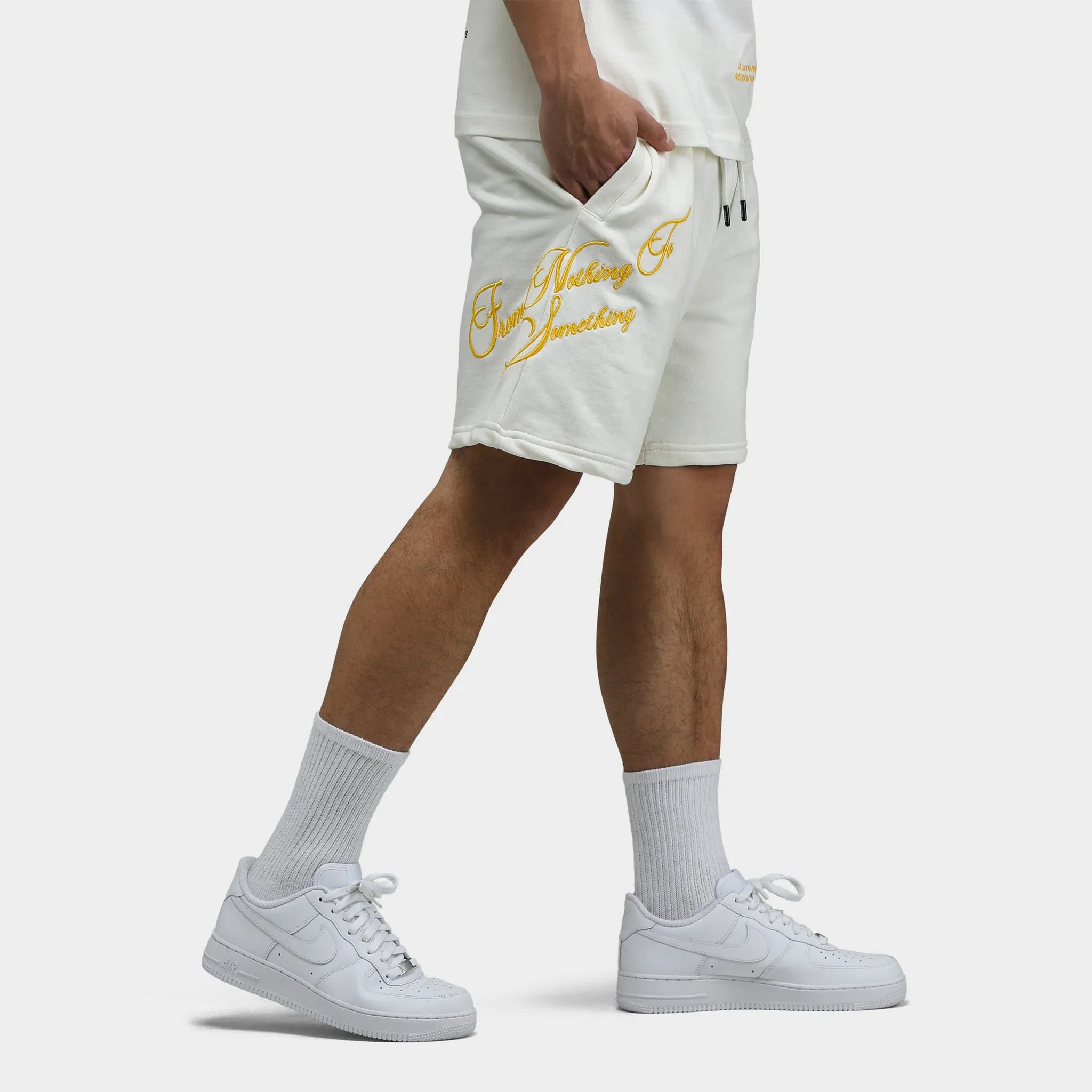 Mens Hoodrich Hoodrich Take Flight V2 Shorts Egret / Black - Daylily