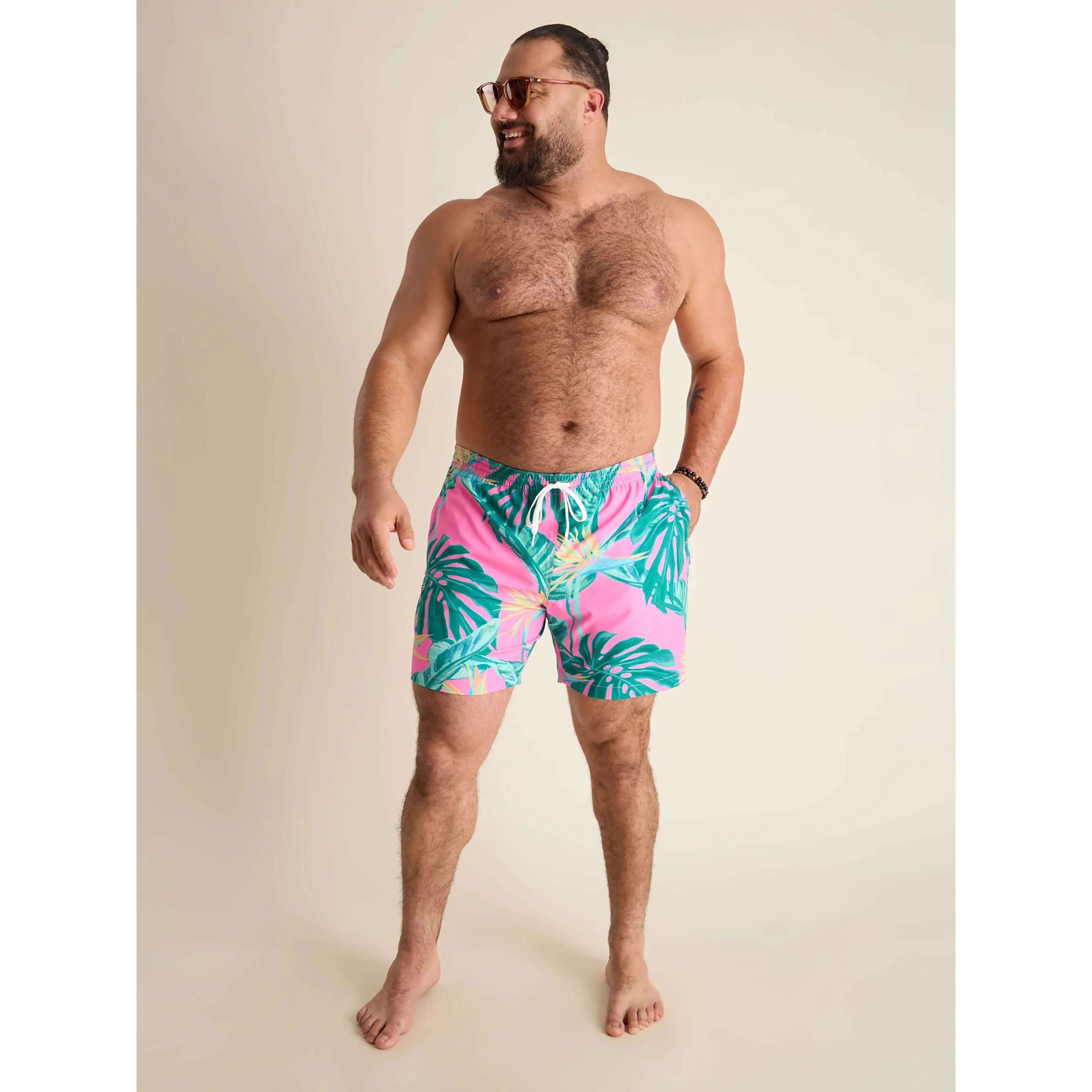 Mens Johnnie-O Chubbies 5.5-Inch The Birds of Paradise Swim Trunks - Bright Pink