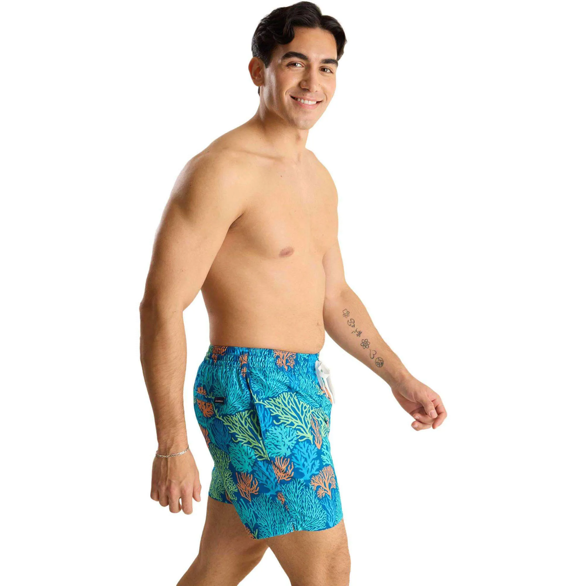 Mens Johnnie-O Chubbies 5.5-Inch The Coral Quarrels Swim Trunks - Bright Blue