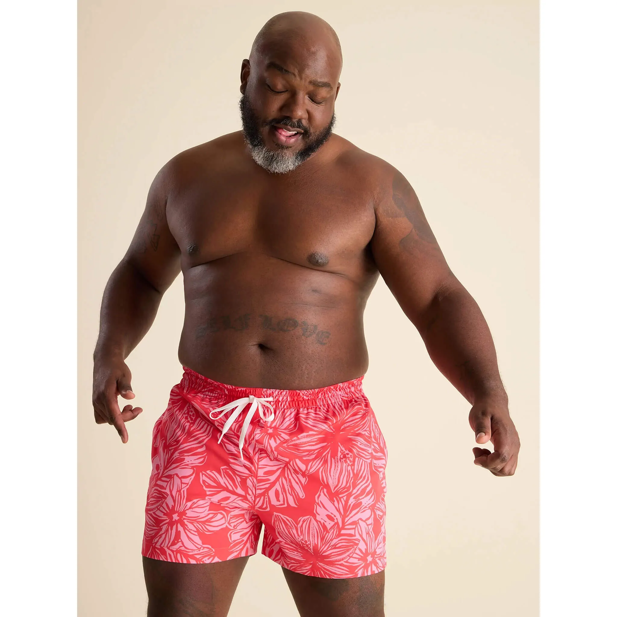 Mens Johnnie-O Chubbies 5.5-Inch The Raz-matazz Swim Trunks - Bright Red