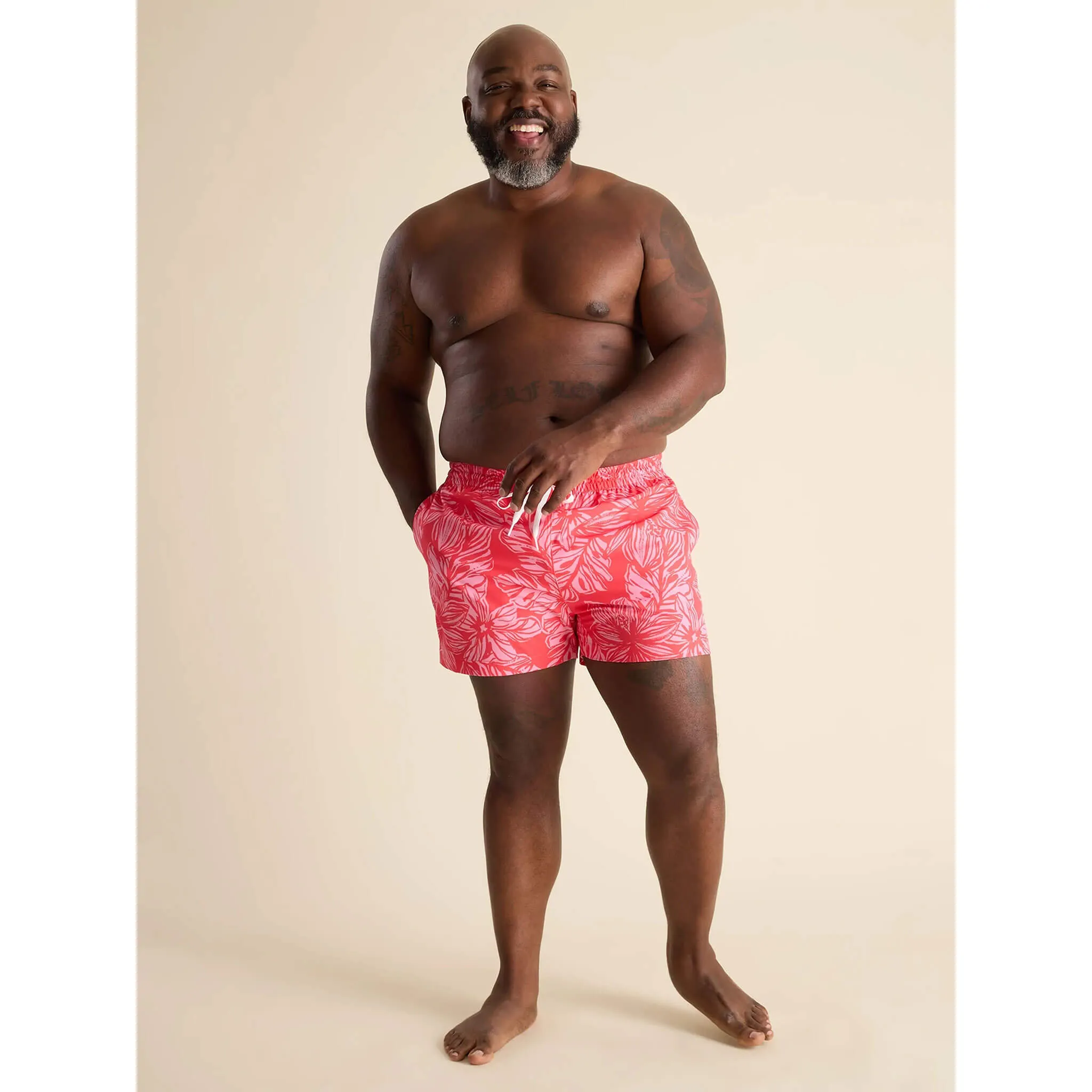 Mens Johnnie-O Chubbies 5.5-Inch The Raz-matazz Swim Trunks - Bright Red