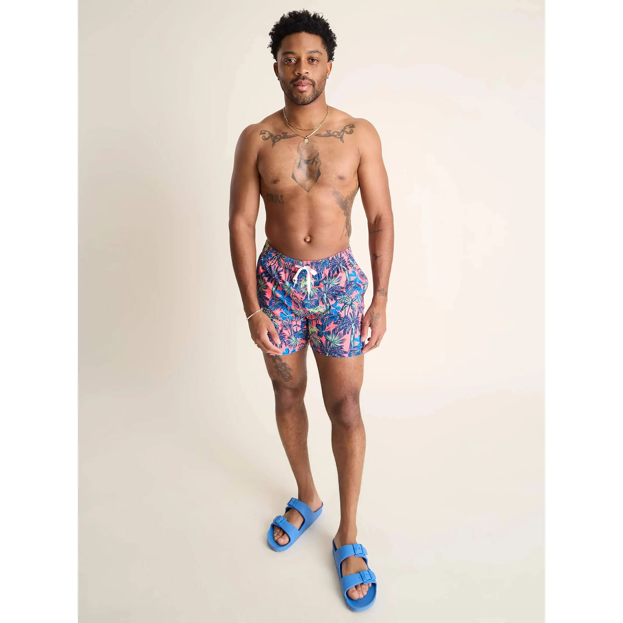 Mens Johnnie-O Chubbies 5.5-Inch The Wild Things Swim Trunks - Coral