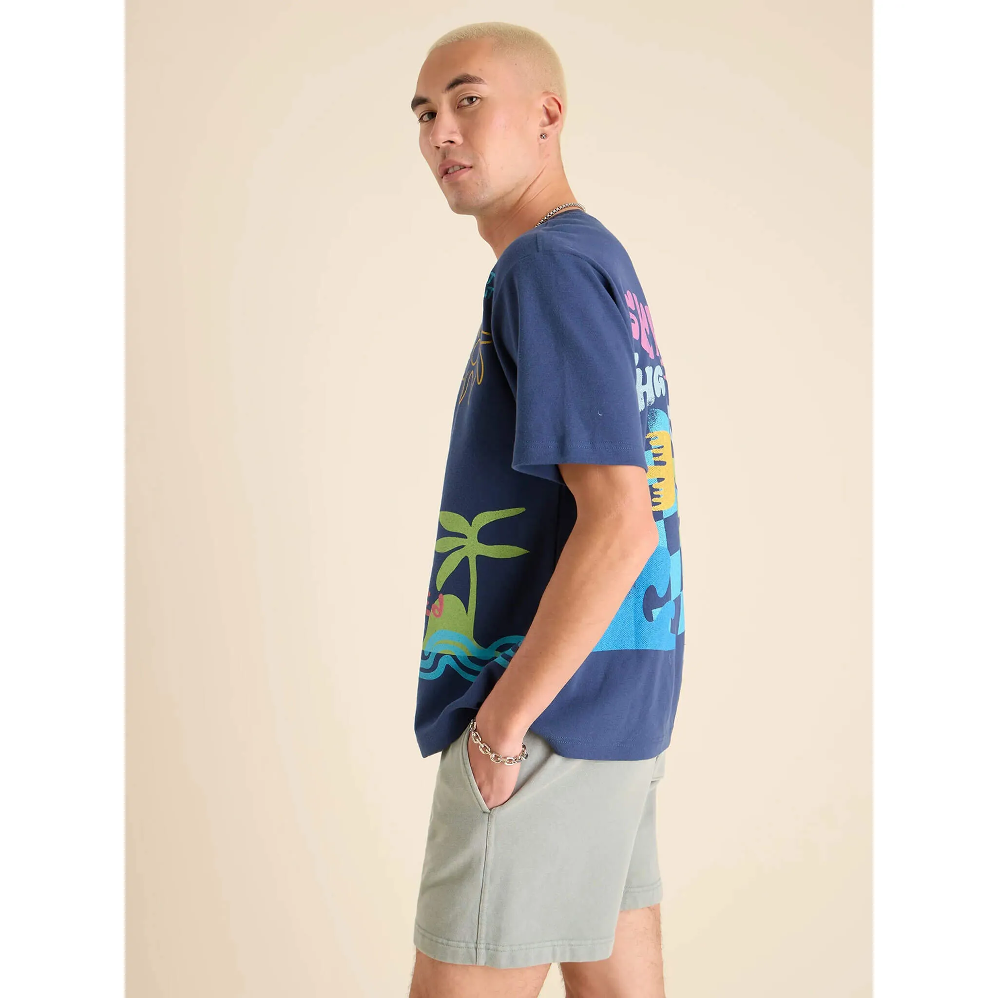 Mens Johnnie-O Chubbies The Sketchy Oversized T-Shirt - Navy