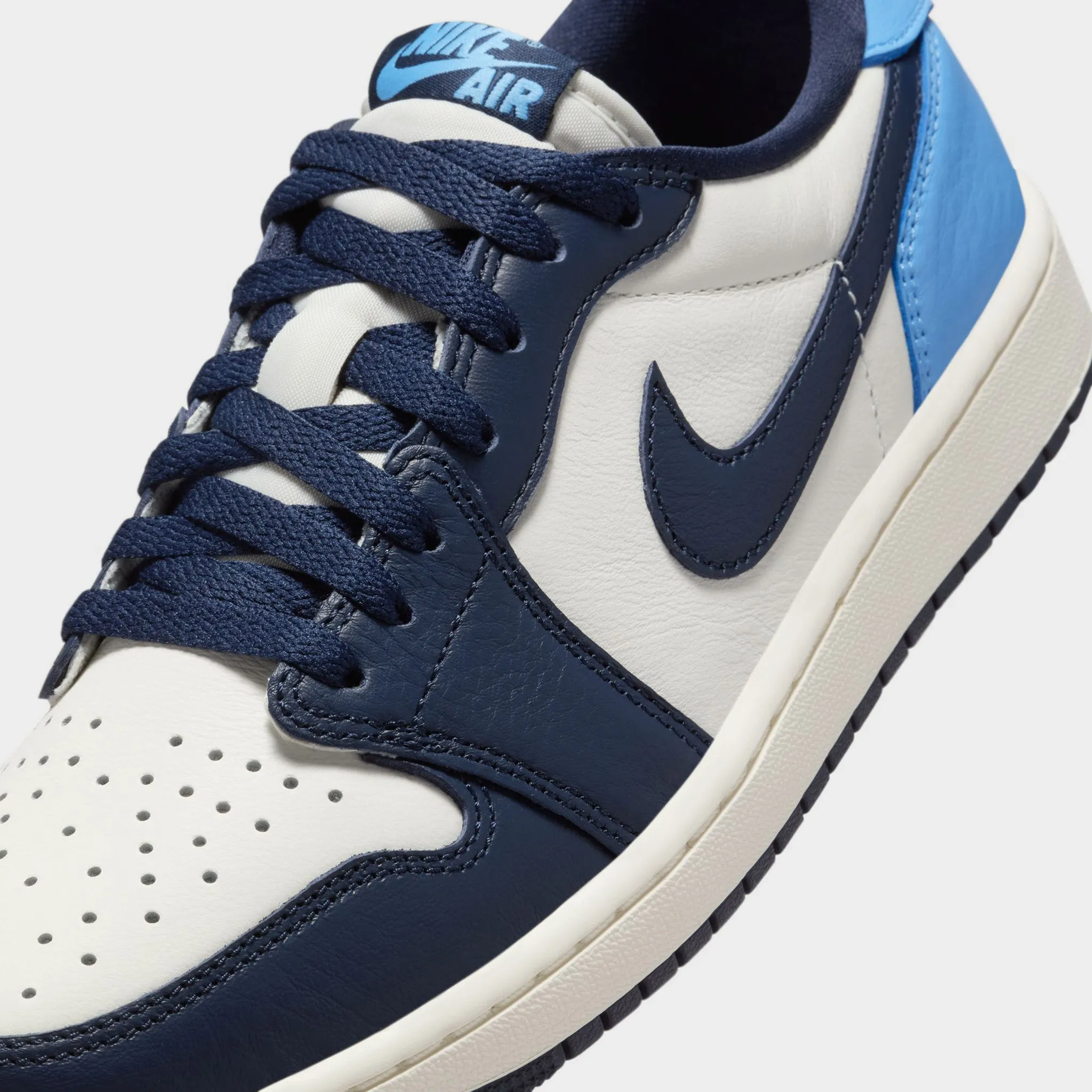 Mens Jordan Jordan 1 Low OG Obsidian / University Blue - Sail
