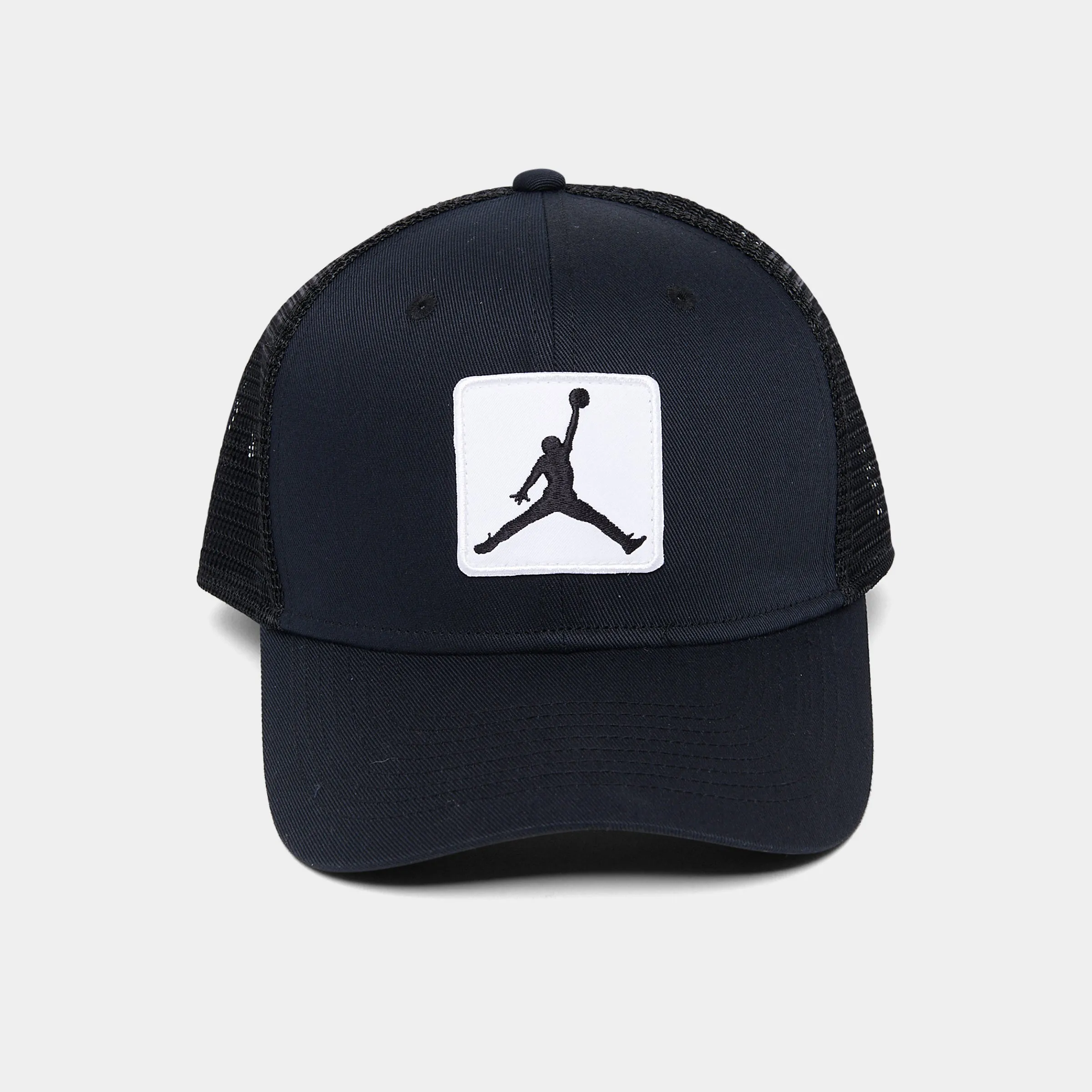 Mens Jordan Jordan Rise Jumpman Patch Trucker Cap Black / White