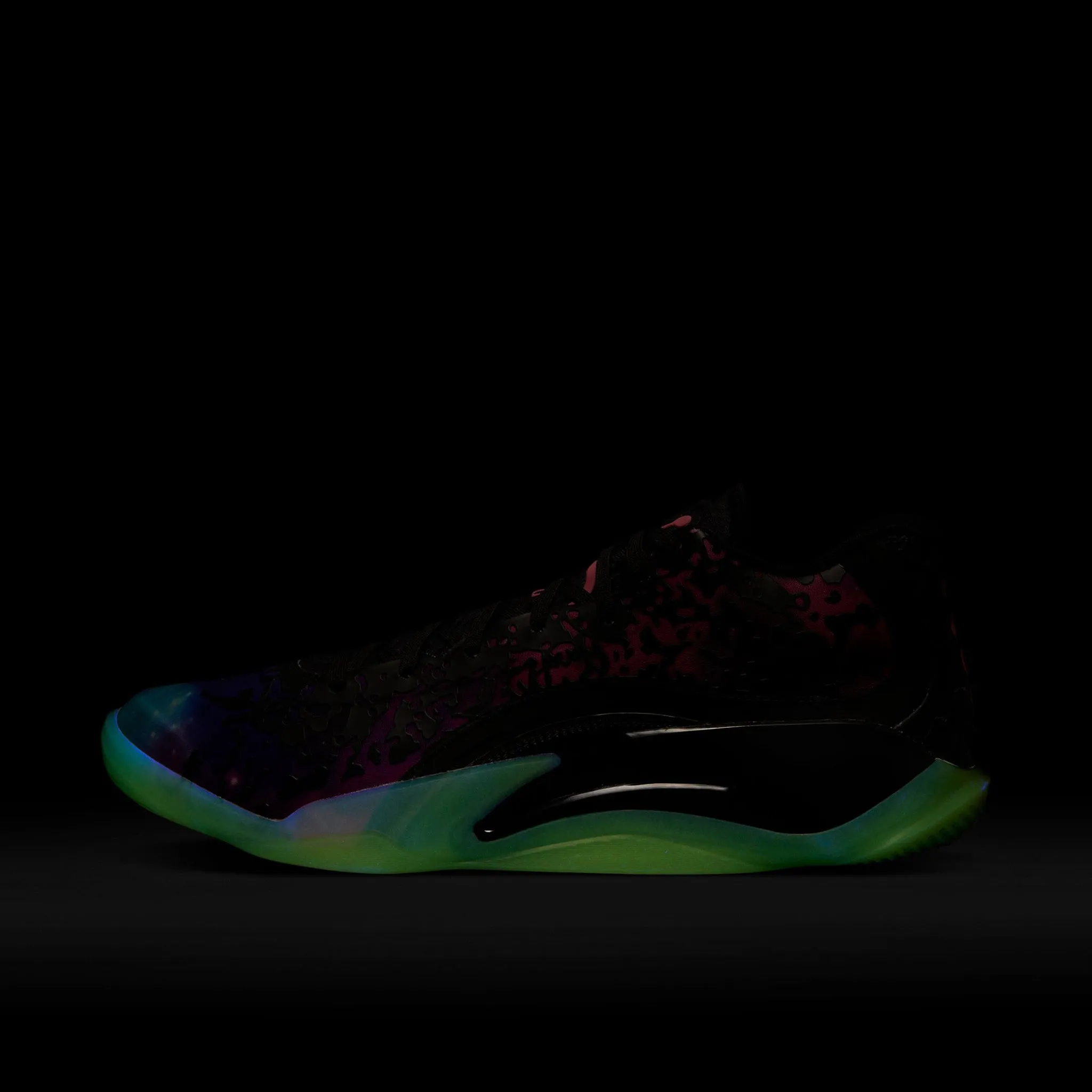 Mens Jordan Jordan Zion 3 Black / Solar Red - Vivid Purple