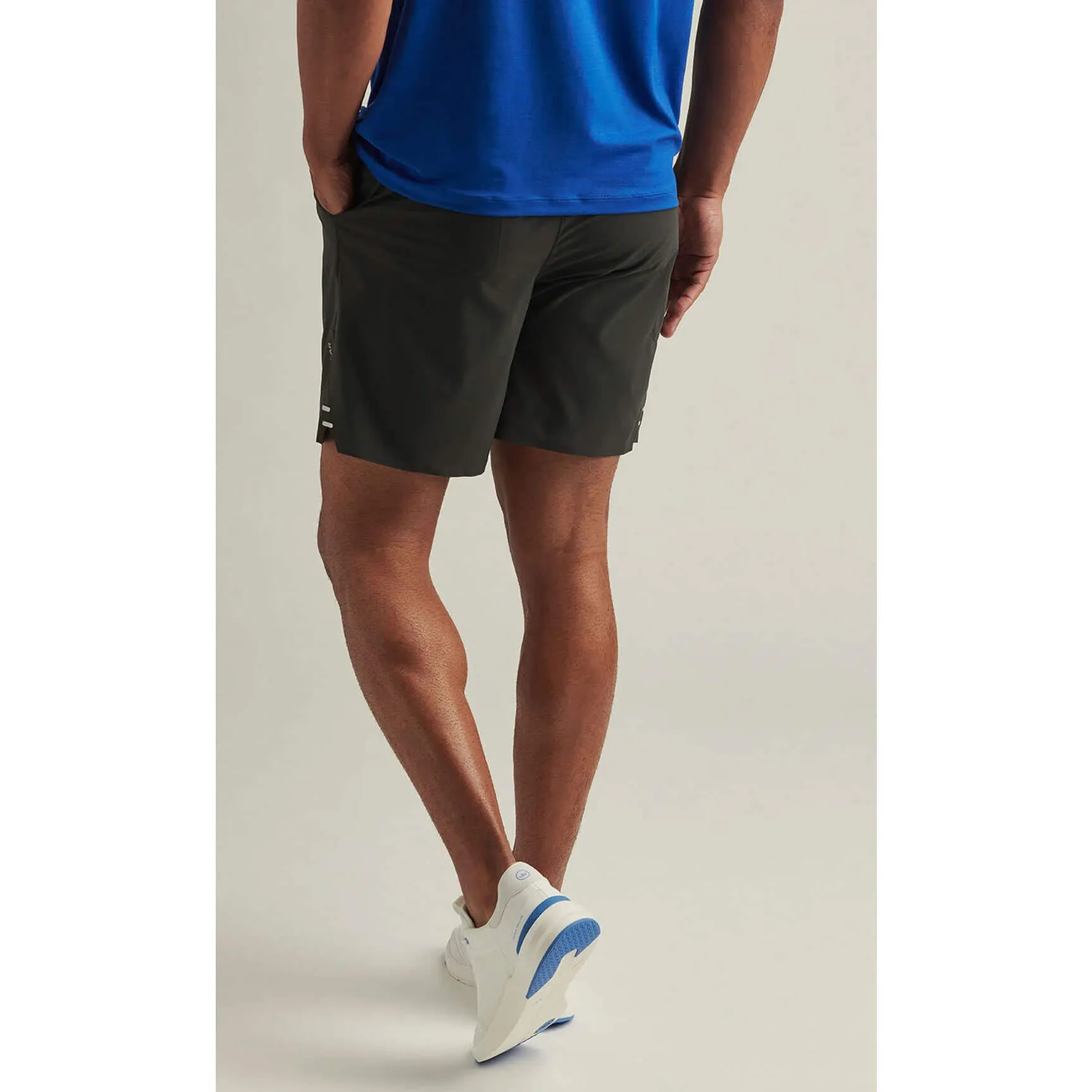 Mens Peter Millar Peter Millar 7-Inch Swift Performance Shorts - Black*