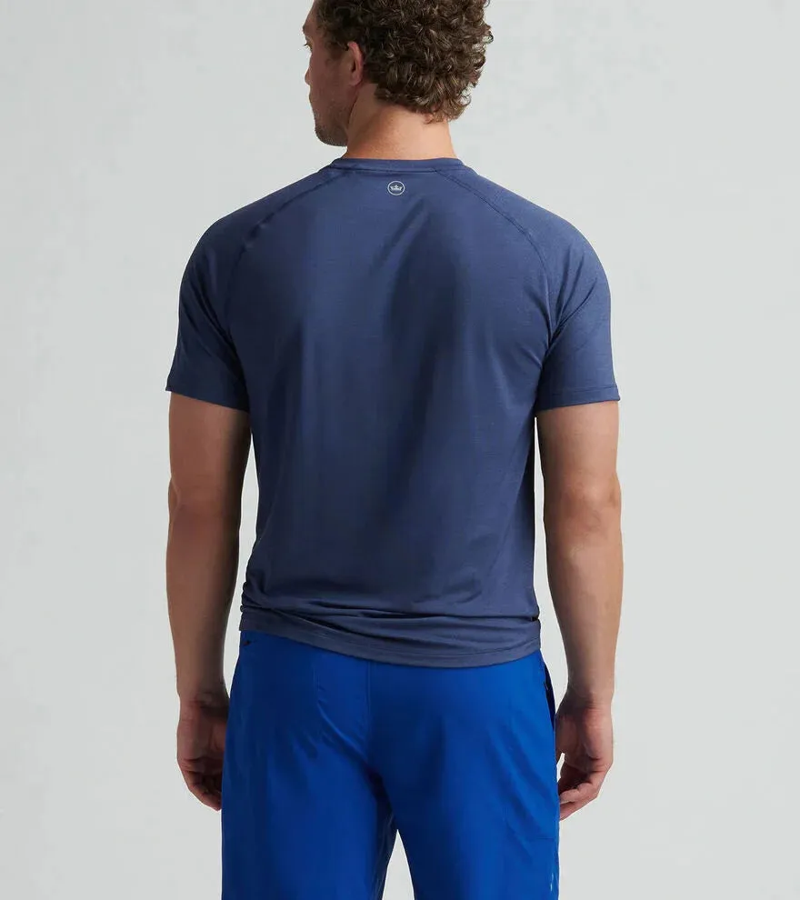 Mens Peter Millar Peter Millar Men's Aurora Performance T-Shirt T-Shirt - Navy