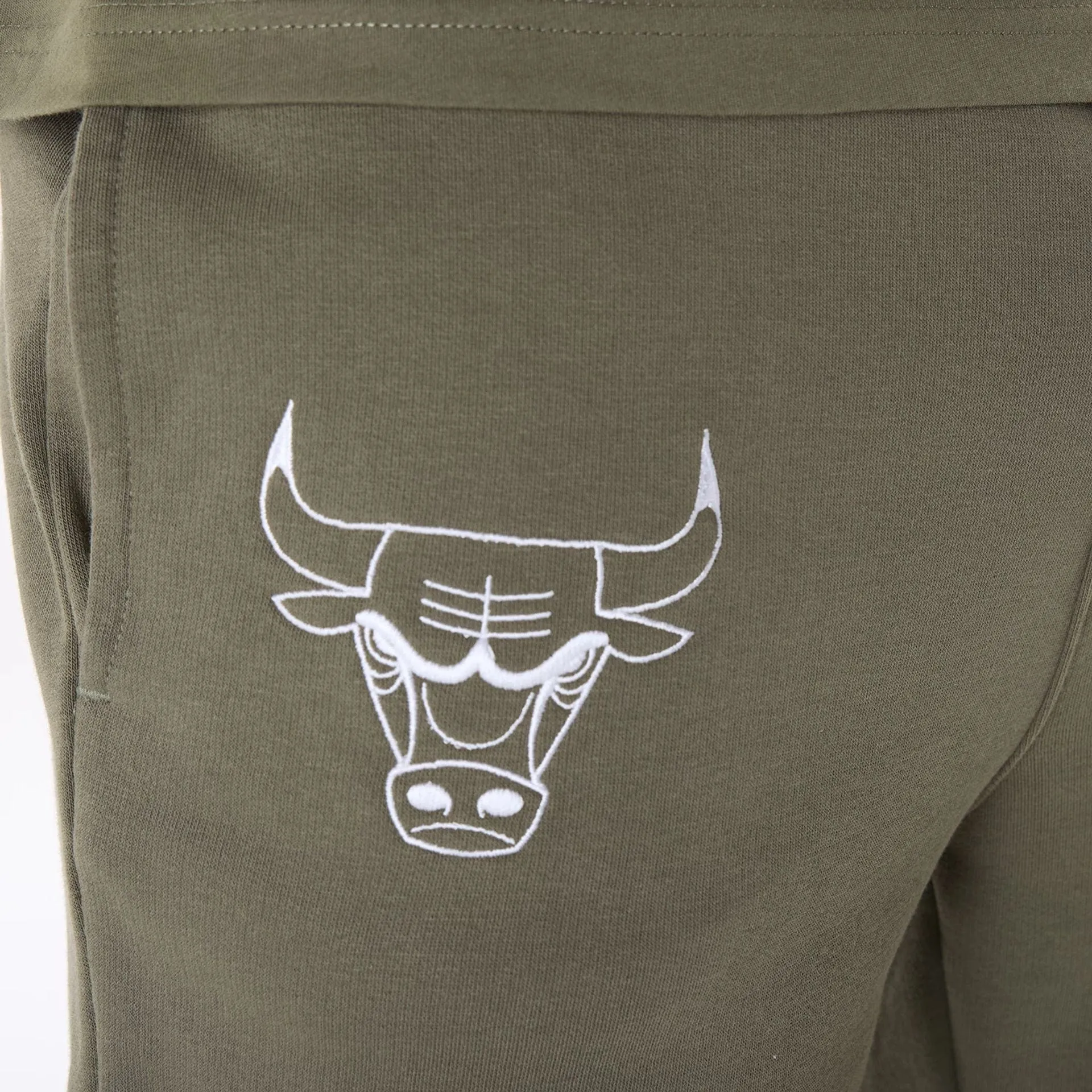 New Era Sport Shorts Chicago Bulls NBA League Essential Dark Green Shorts