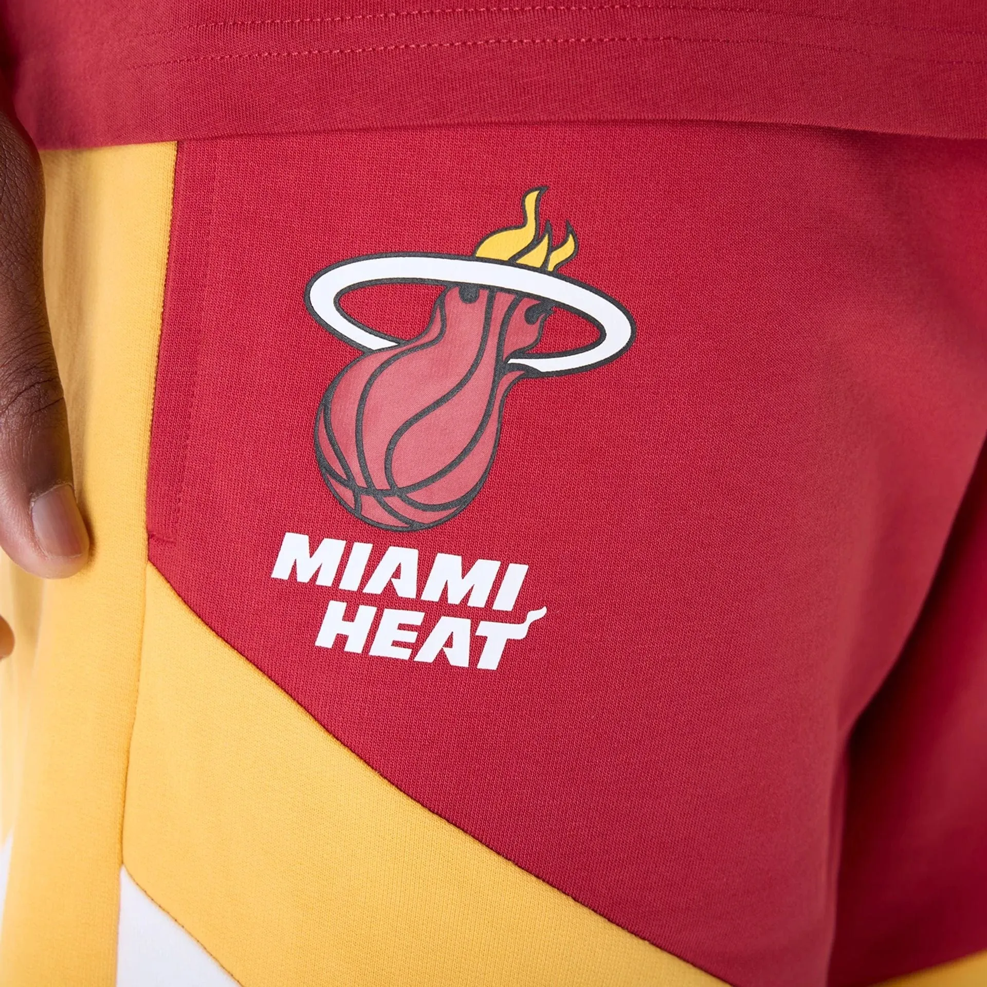 New Era Sport Shorts Miami Heat NBA Panel Dark Red Shorts