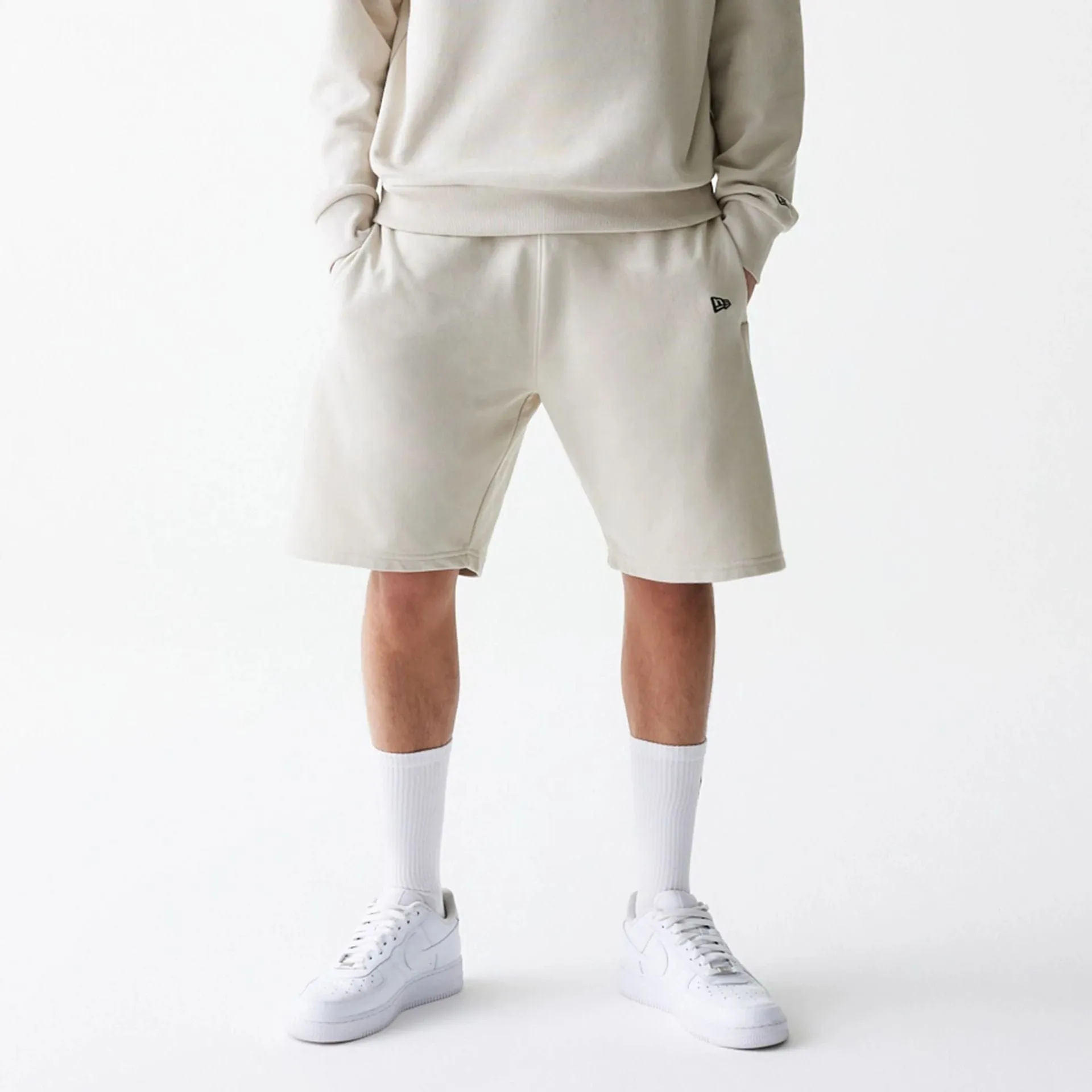 New Era Sport Shorts New Era Essential Cream Oversized Shorts