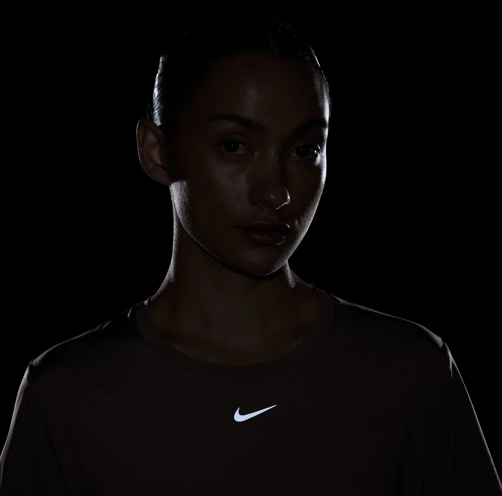 Nike One Classic Womens Dri-Fit Short Sleeve Top