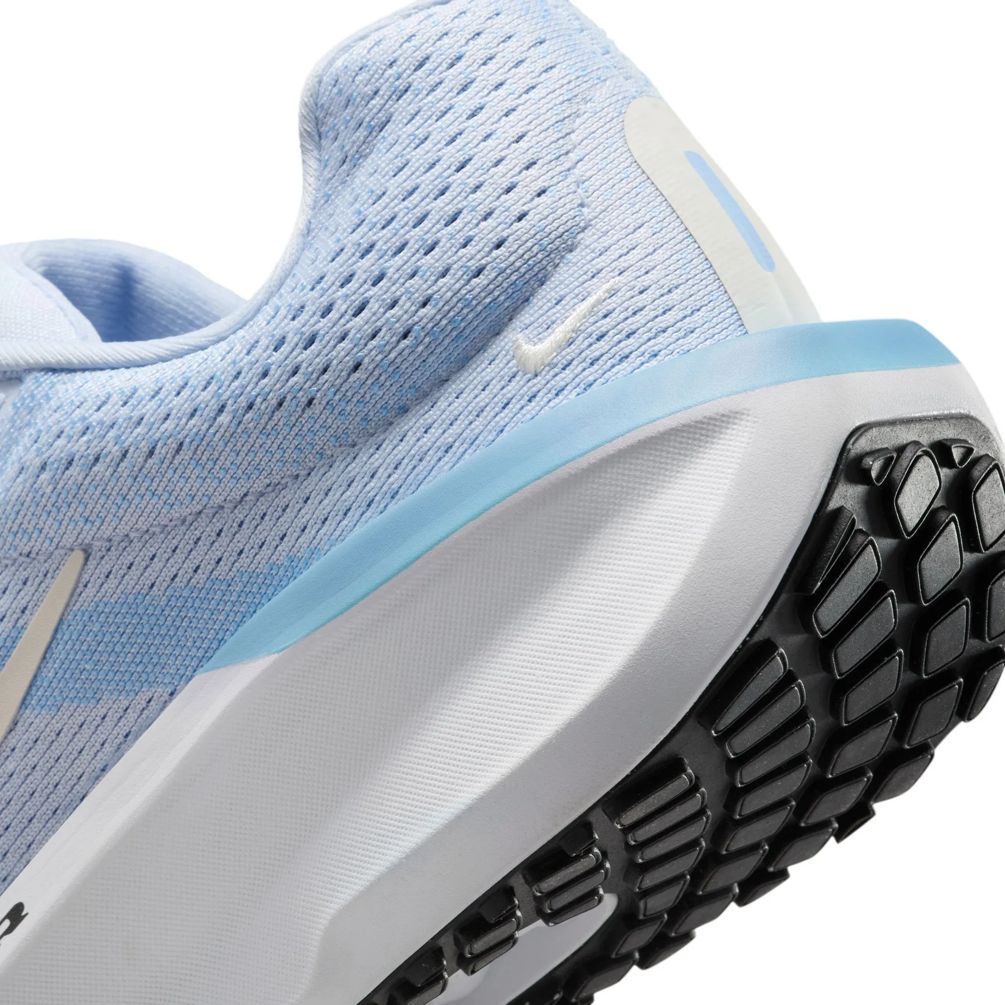 Nike Winflo 11 Womens Road Running Shoes