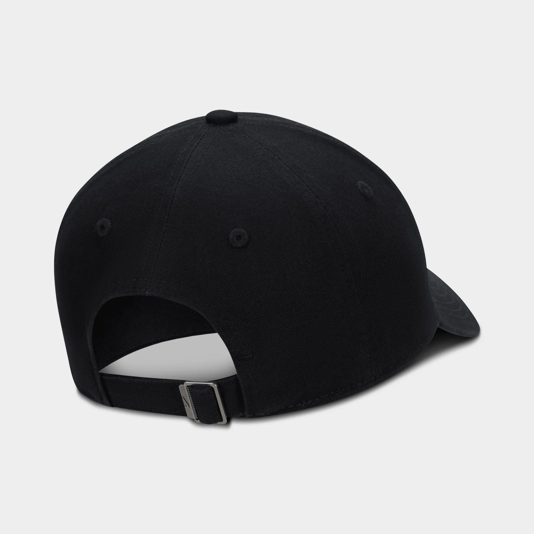Womens Nike Nike Club Unstructured Futura Wash Cap Black / White