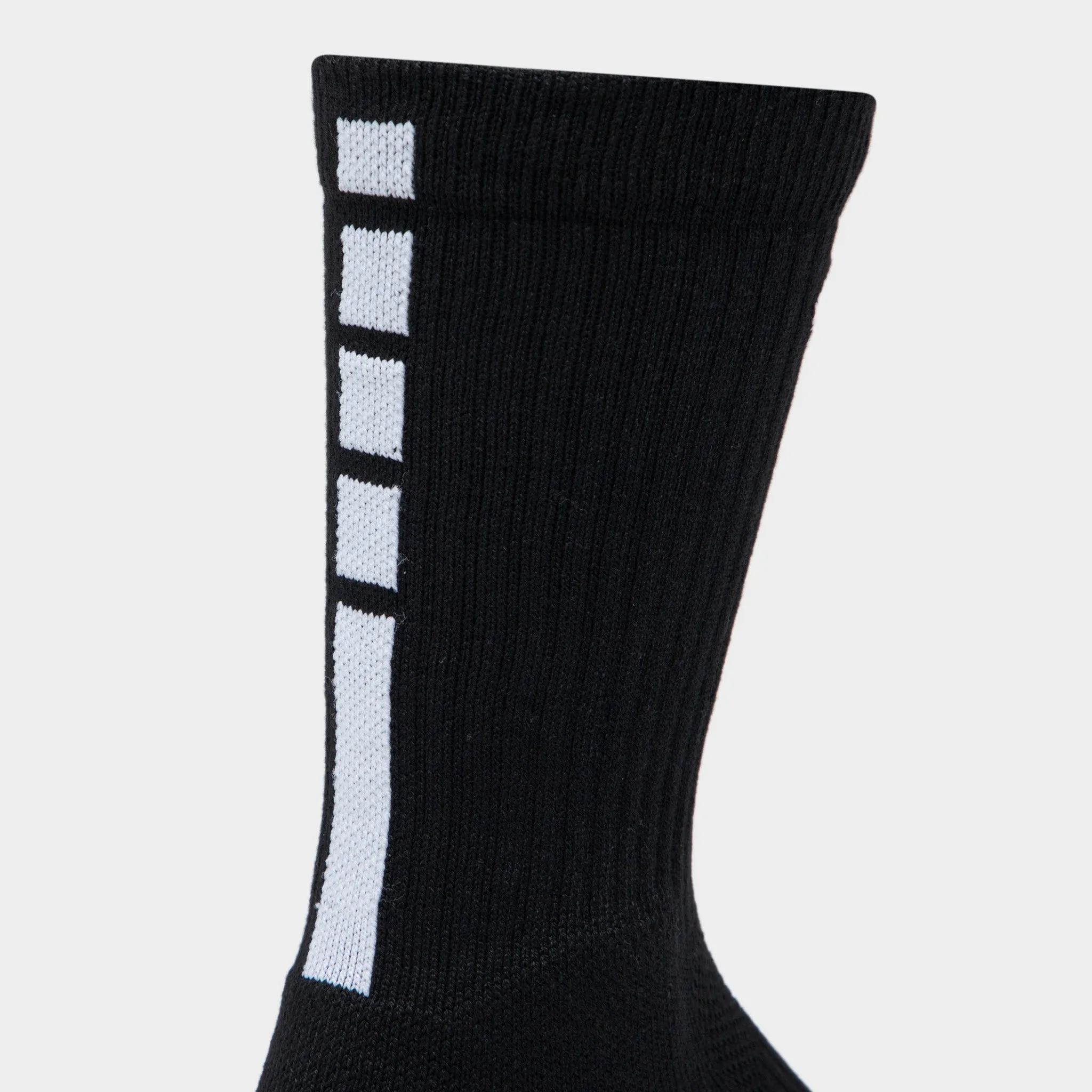Womens Nike Nike Elite Crew Basketball Socks Black / White - White