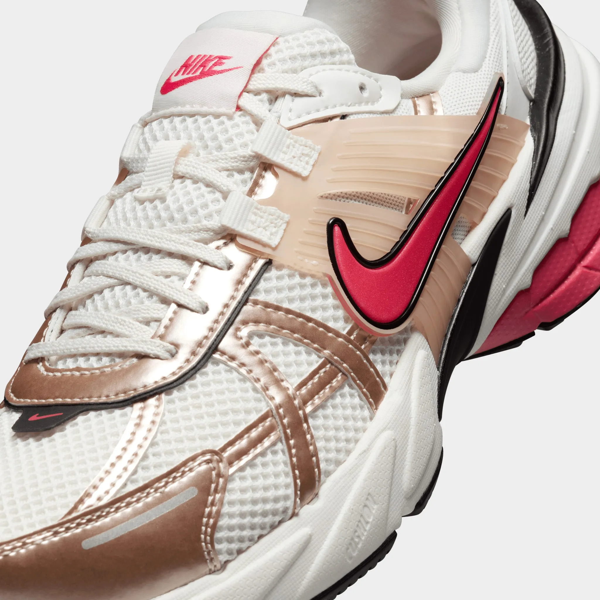 Womens Nike Nike Women's V2K Run Guava Ice / Metallic Silver - Aster Pink