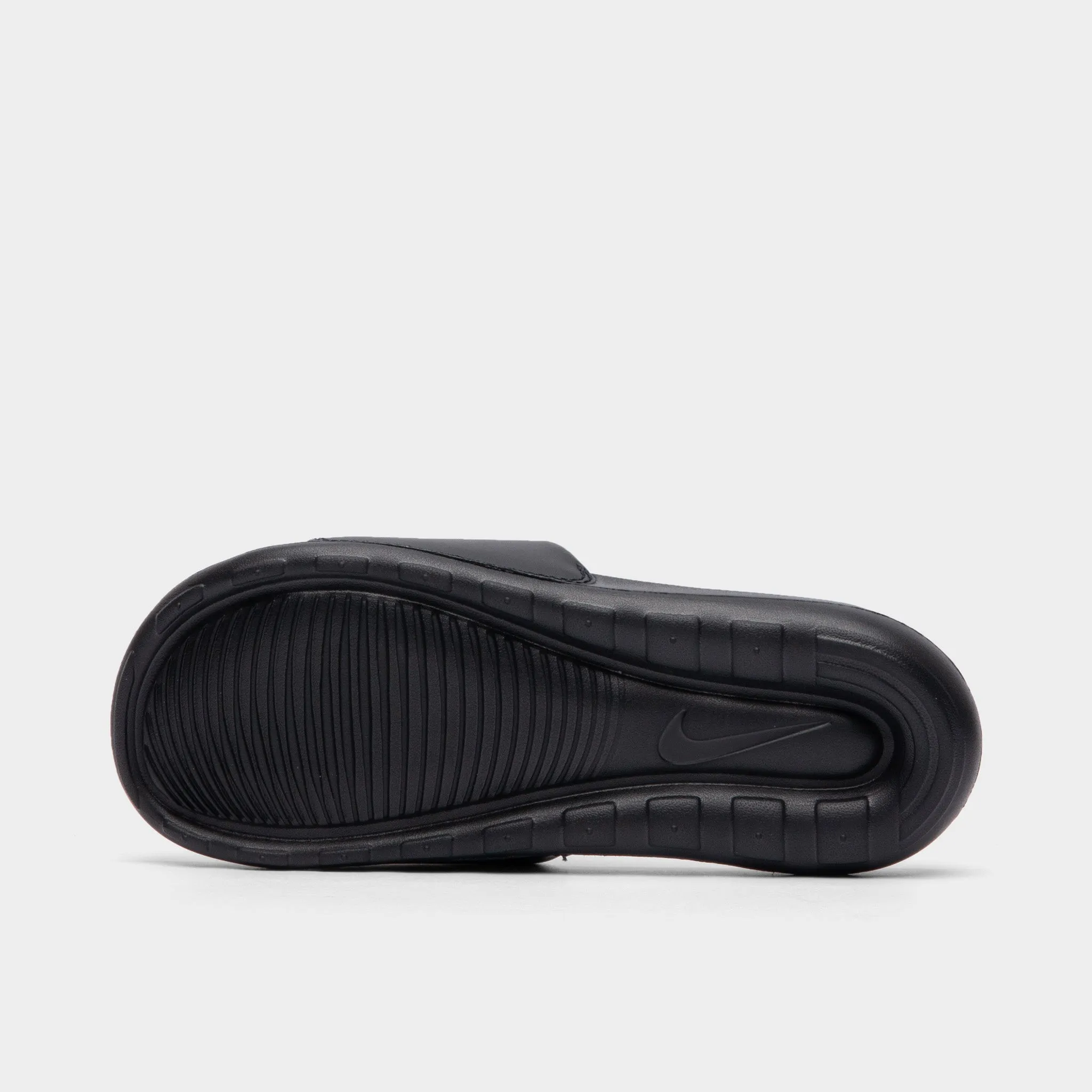 Womens Nike Nike Women's Victori One Black / White