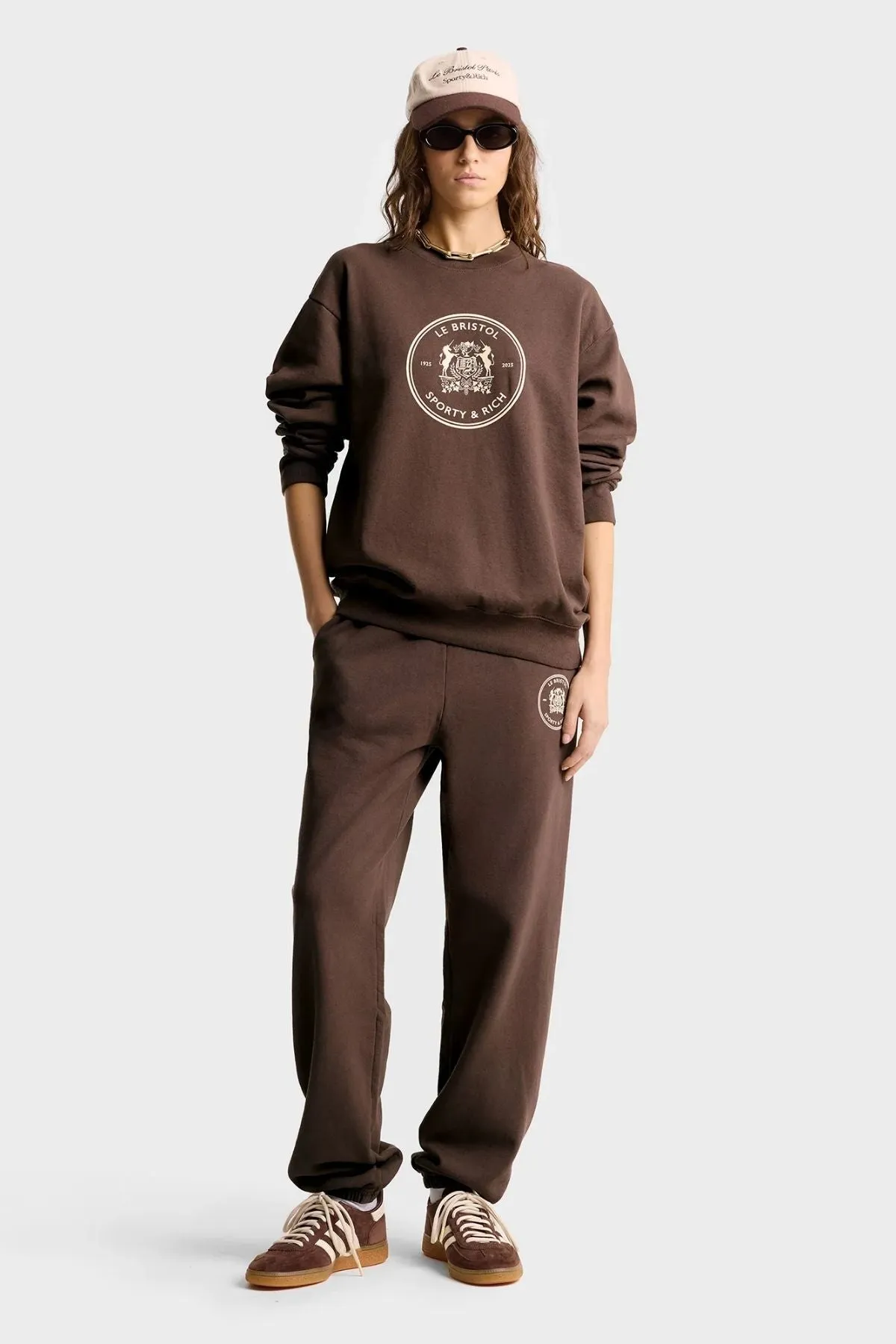 Womens Sporty & Rich Sporty & Rich Bristol Crest 100th Sweatshirt - Chocolate/ Cream