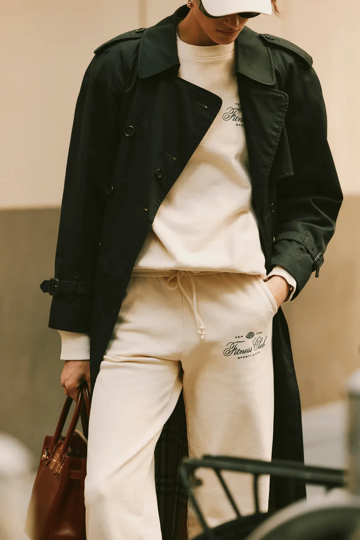 Womens Sporty & Rich Sporty & Rich Fitness World Crewneck - Cream/ Alpine