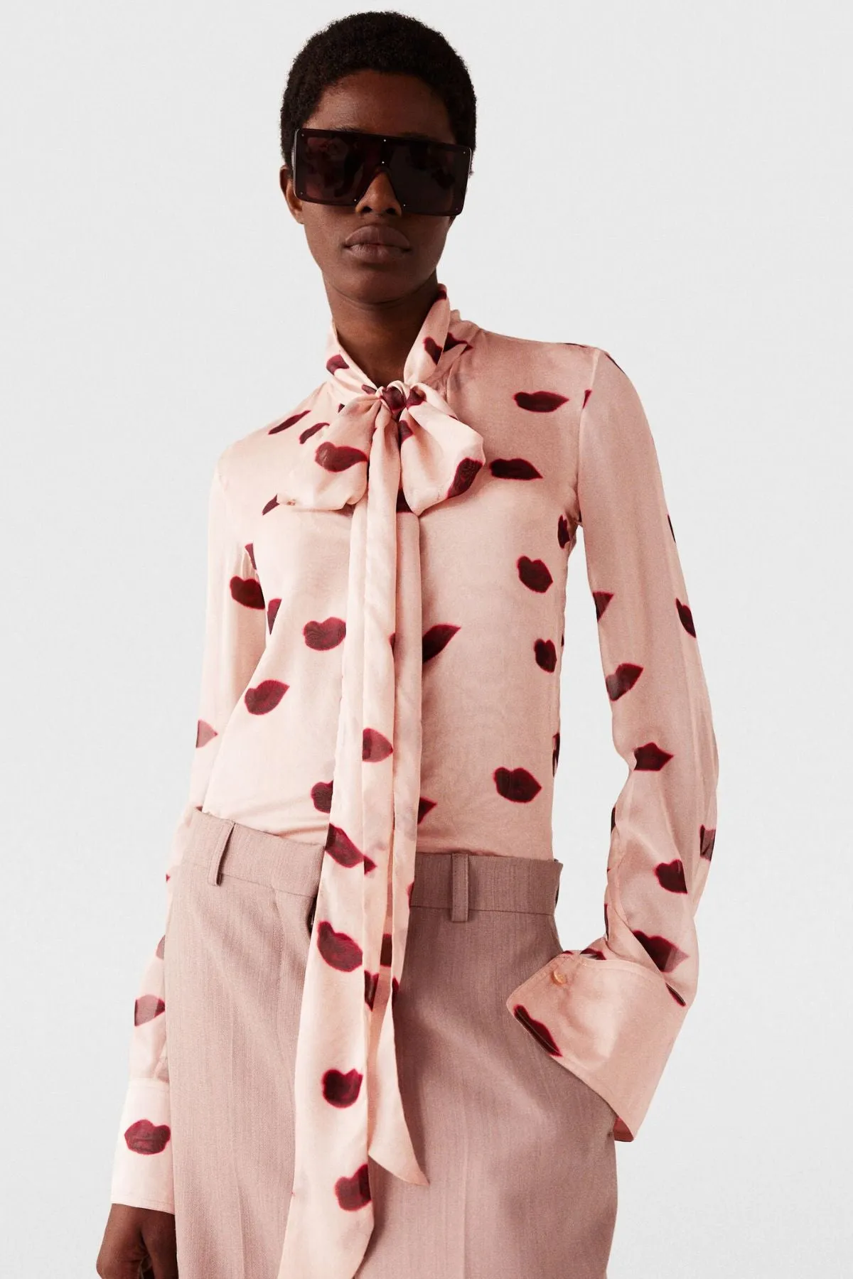 Womens Stella Mccartney Stella McCartney Lips Print Shirt - Dusty Pink