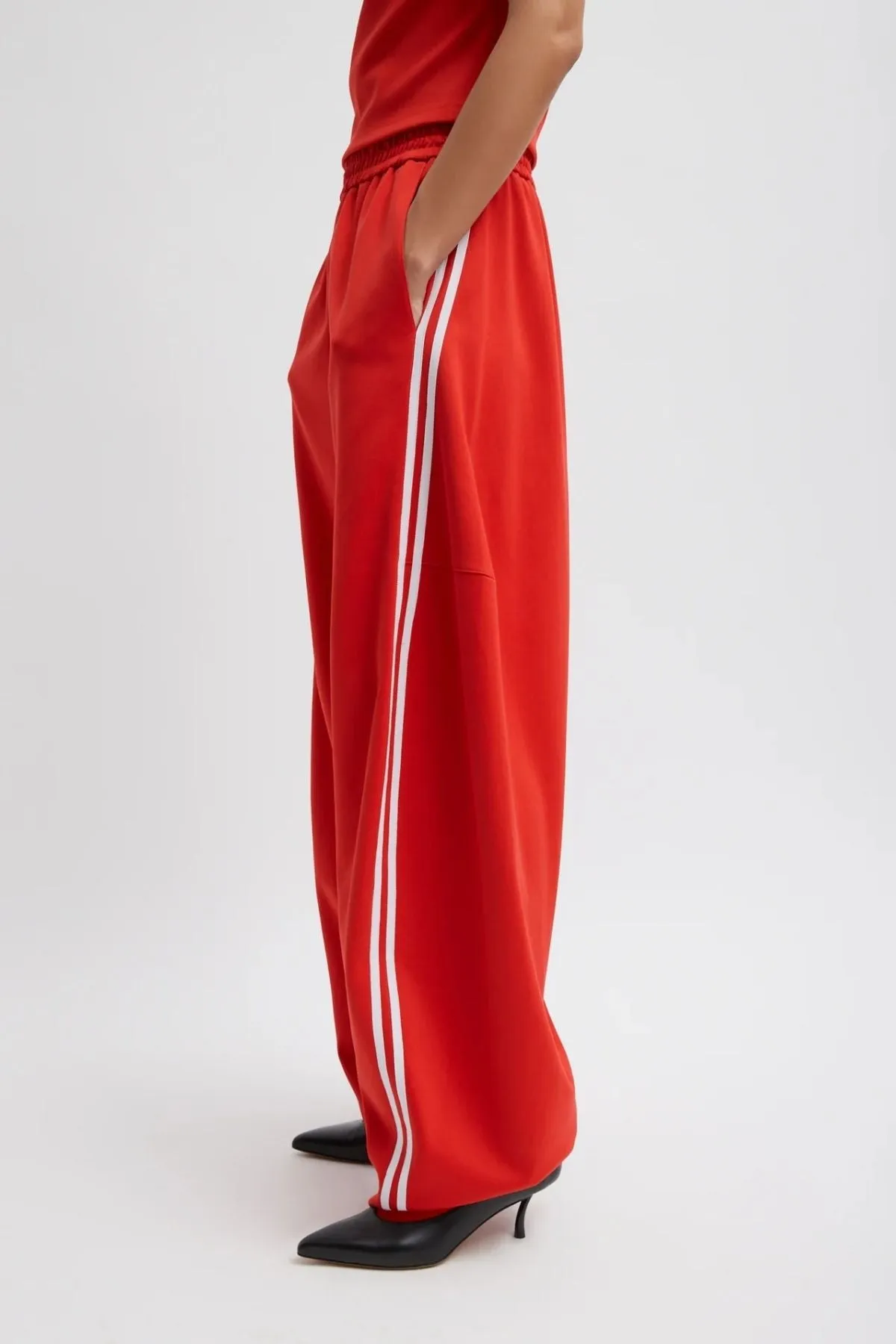 Womens Tibi Tibi Active Knit Winslow Pant - Red