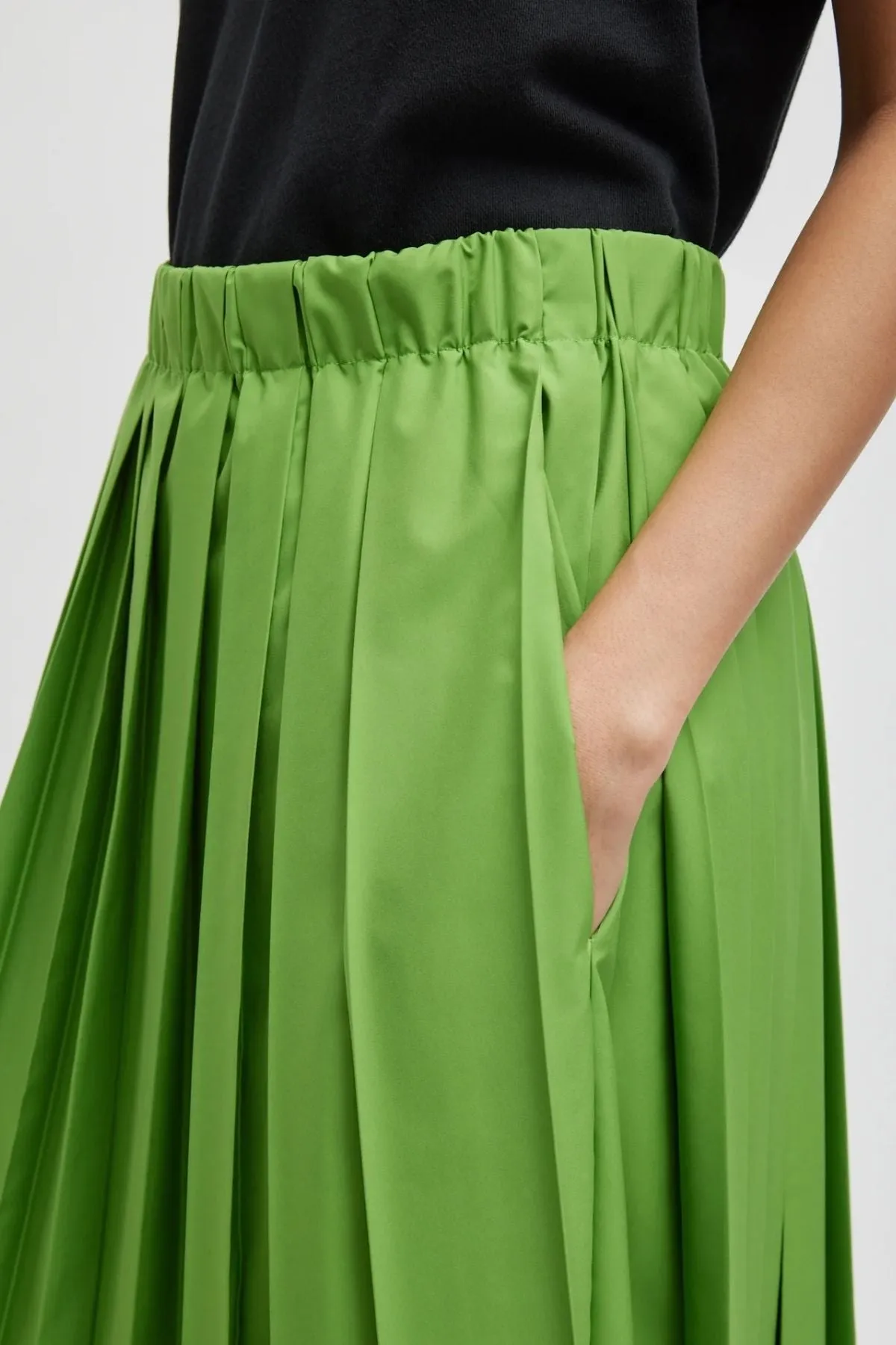 Womens Tibi Tibi Nylon Pleated Pull On Skirt - Lime