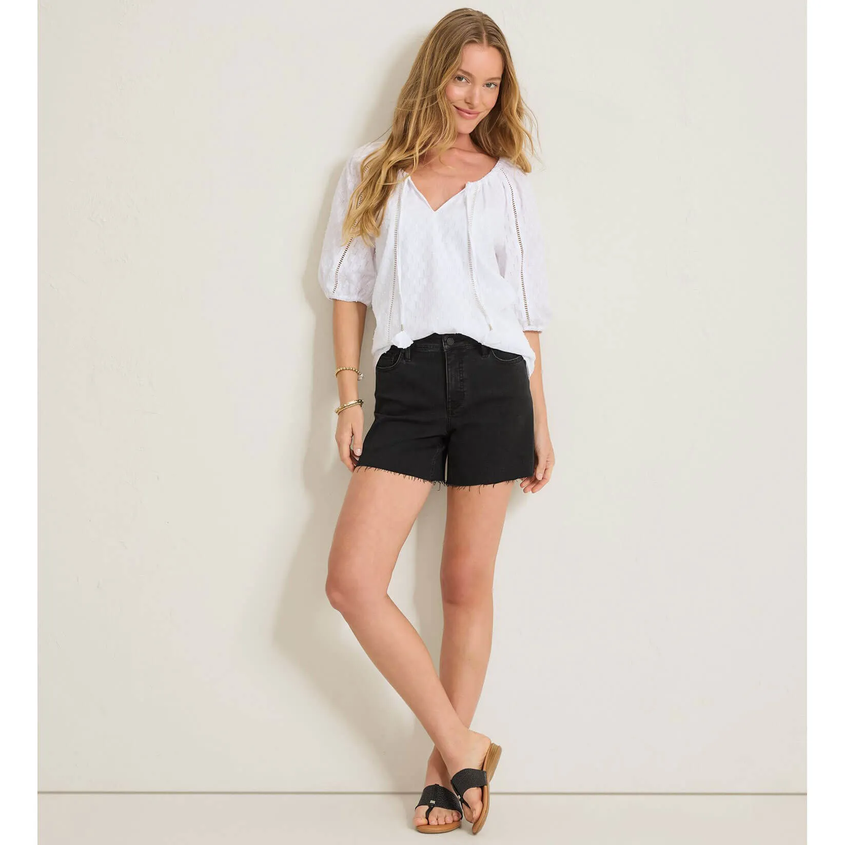 Womens Tommy Bahama Sportswear Tommy Bahama Women's 5-Inch Black Relaxed Denim Shorts - Coastal Black Wash