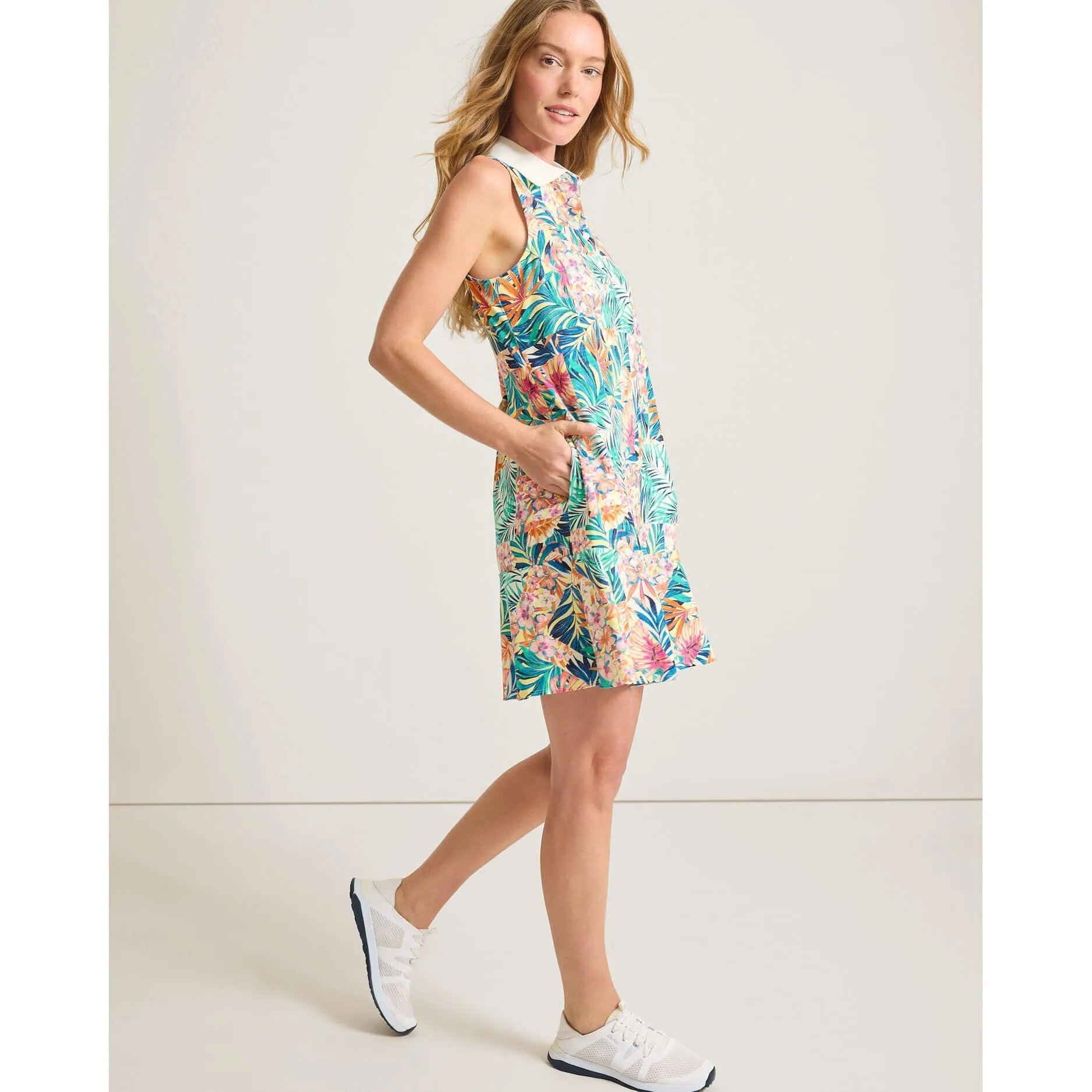 Womens Tommy Bahama Sportswear Tommy Bahama Women's Abby Intrlk Positano Palms Dress - Lychee