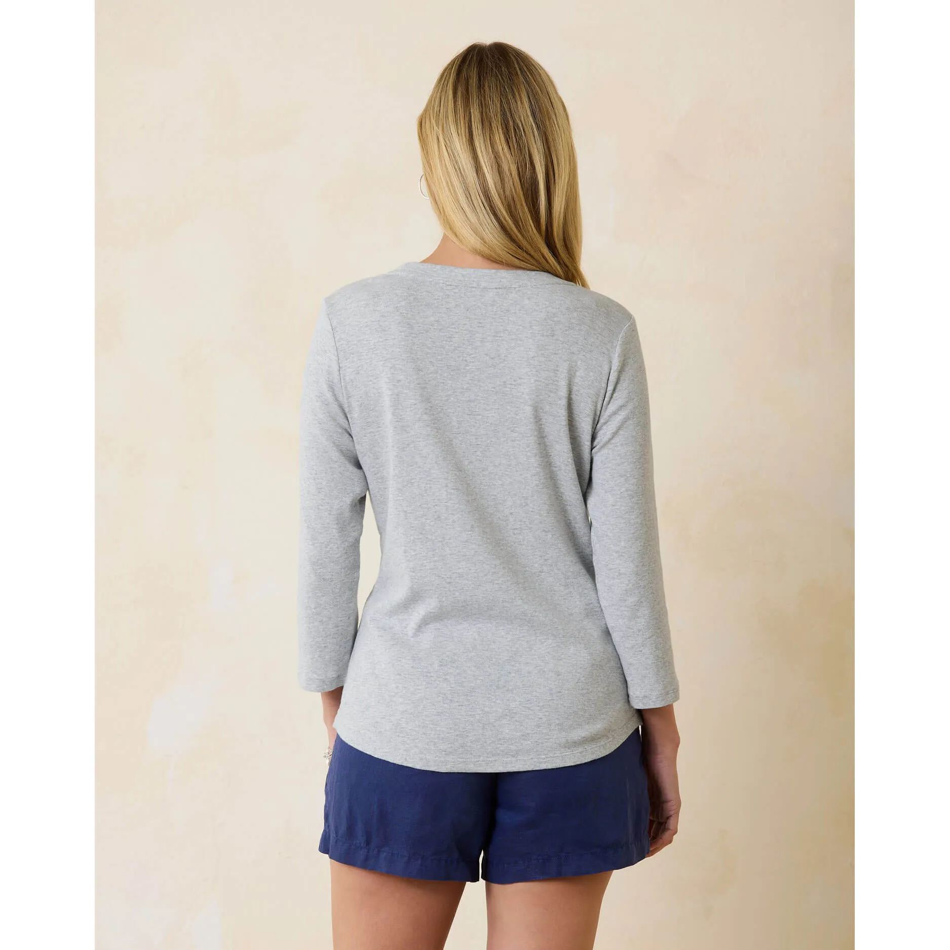 Womens Tommy Bahama Sportswear Tommy Bahama Women's Ashby Isles Rib 3/4 Sleeve Scoop Top - Summer Grey Heather