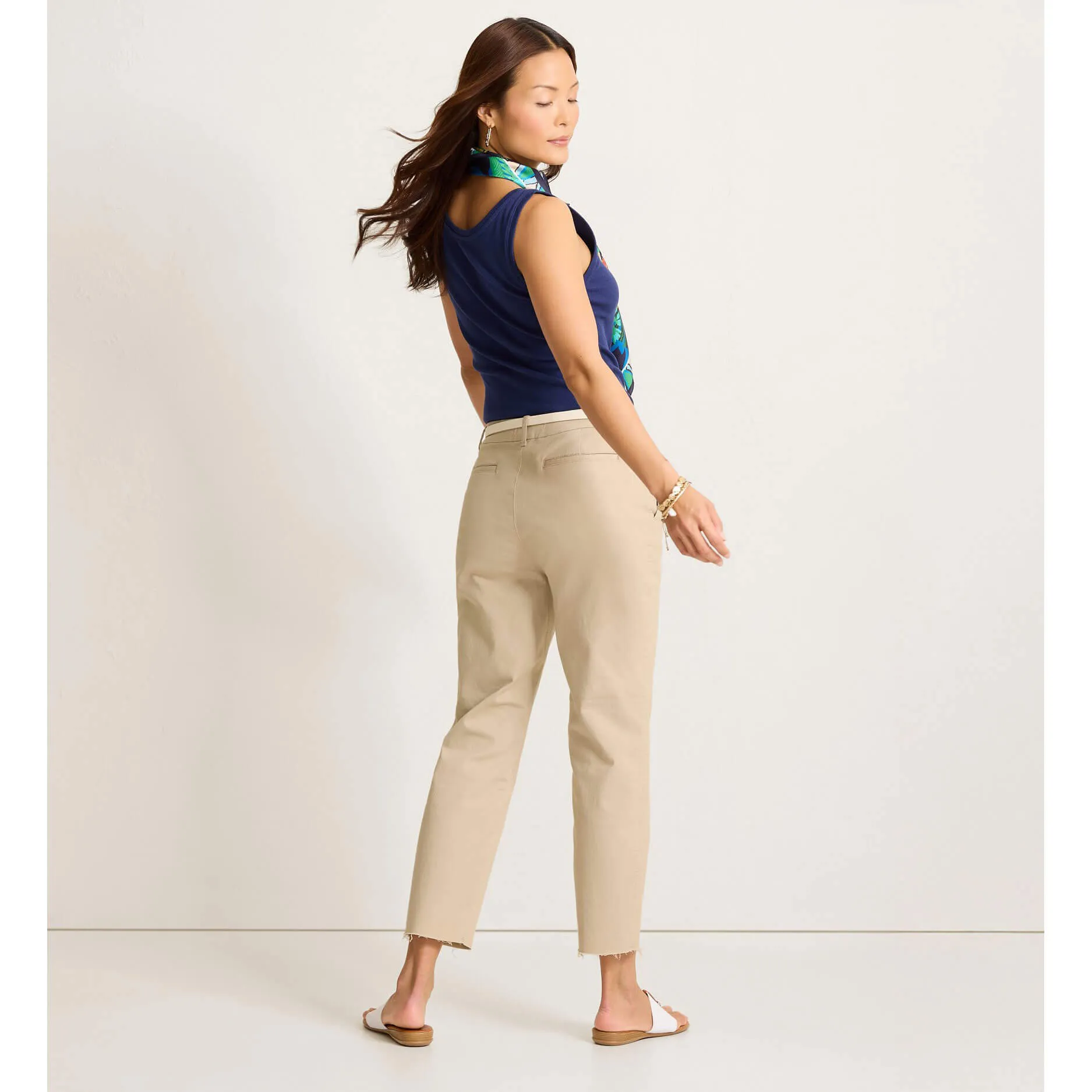 Womens Tommy Bahama Sportswear Tommy Bahama Women's Raw Edge Crop Chino Pants - Khaki Sand